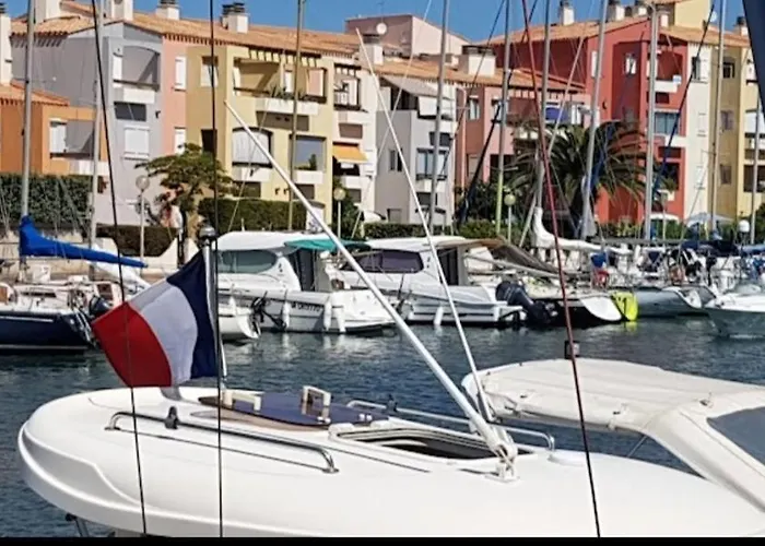 Cap D'agde Bord De Avec Piscine * Агд